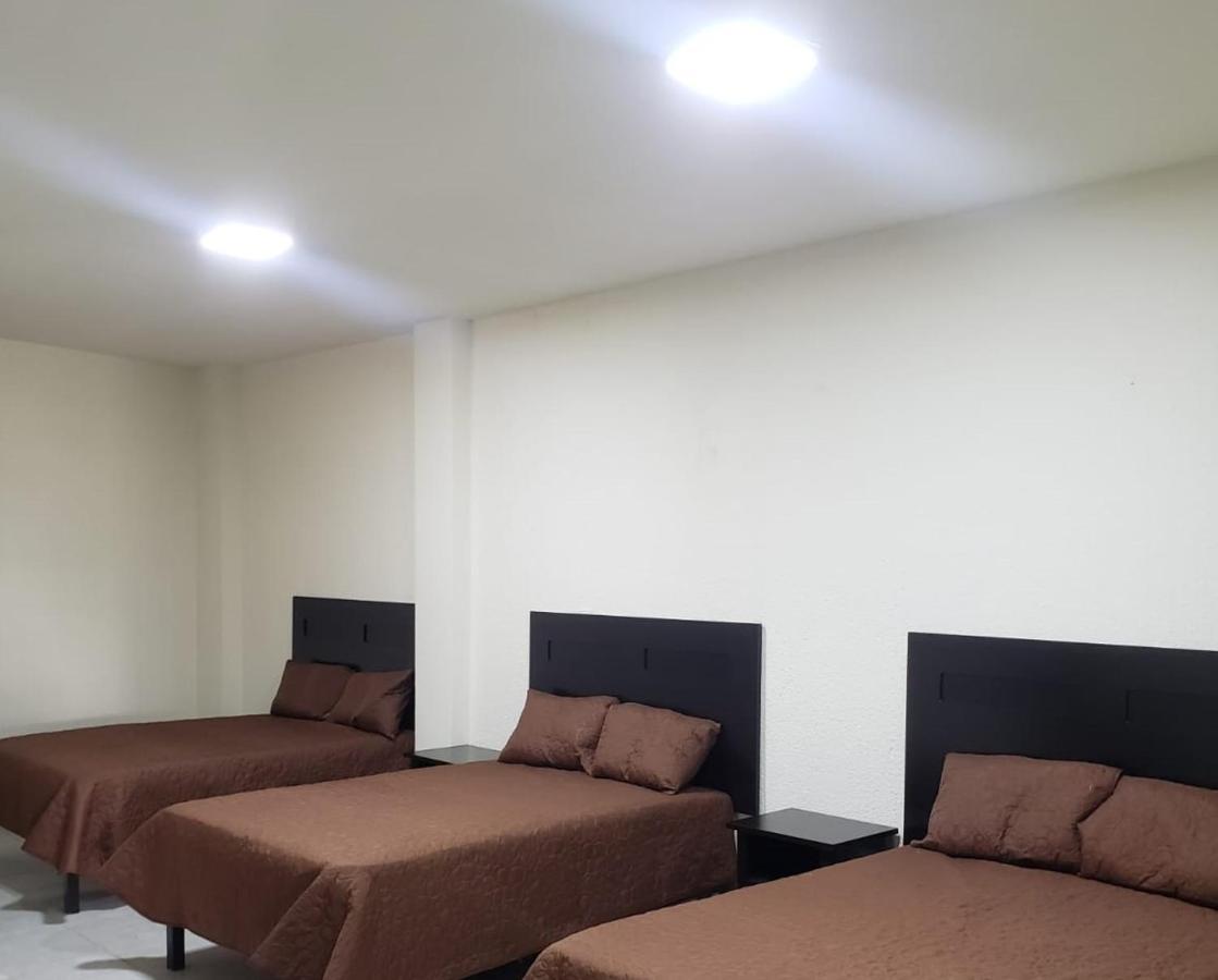 Hotel Estadia Leon Ngoại thất bức ảnh
