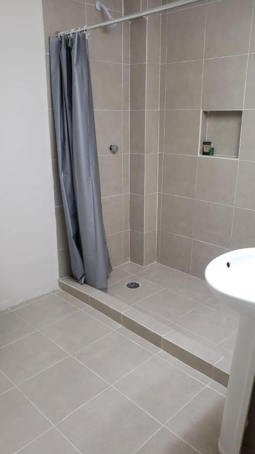 Hotel Estadia Leon Ngoại thất bức ảnh